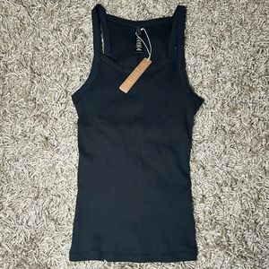 Women’s Skims Cotton Ribbed Scoop Black Tank Size XSmall